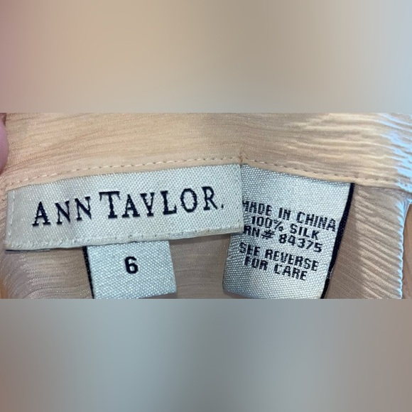 Silk crinkle peach top Ann Taylor collar and cuff coastal nautical beachy core - Picture 2 of 2